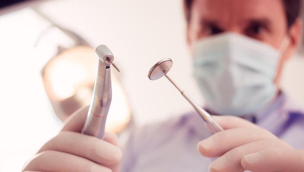 Dentista fue condenado a pagar $82 millones tras negligencia | webdental.cl  | Noticias de Odontologia